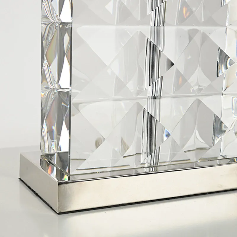 Luxury bright pyramid block crystal glass table lamp
